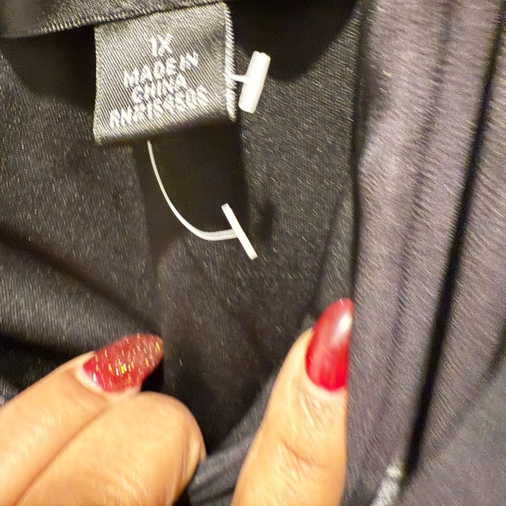Colleen Lopez cold shoulder Black and Gray Maxi Dress - Picture 6 of 6